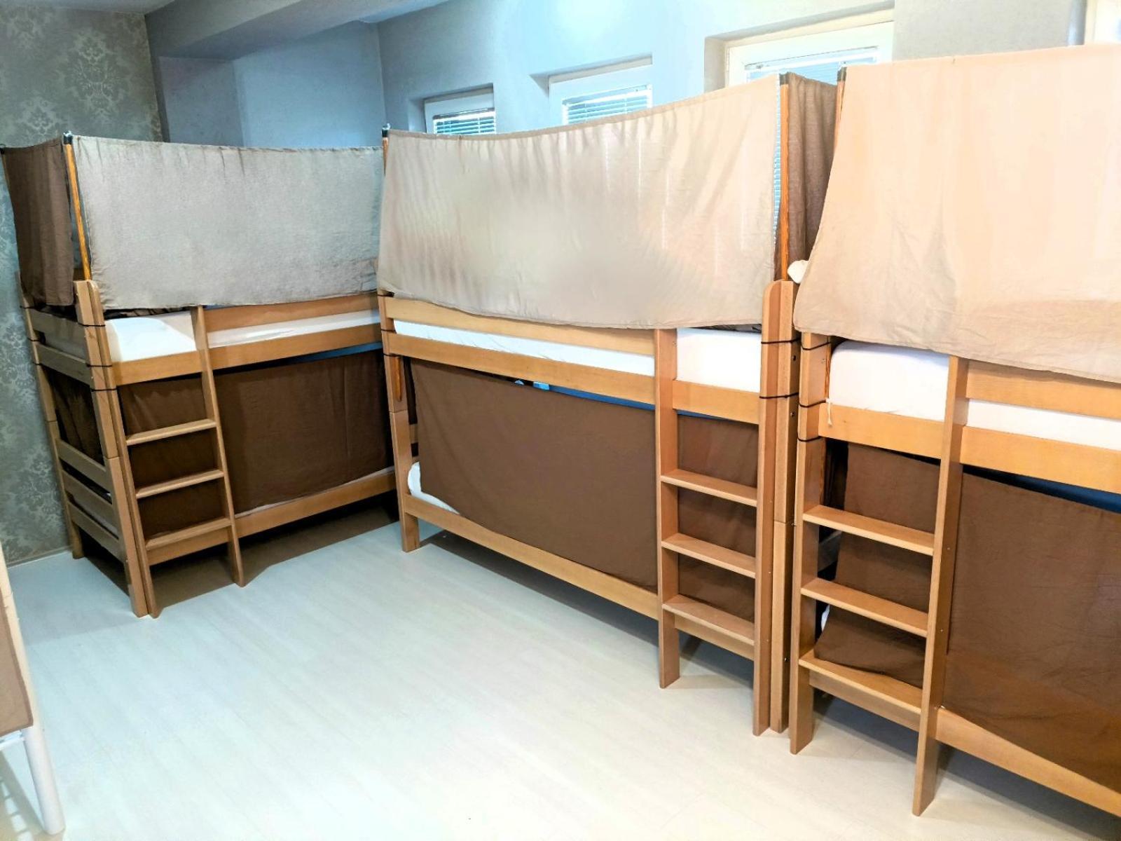 Historia Hostel Скопие Екстериор снимка