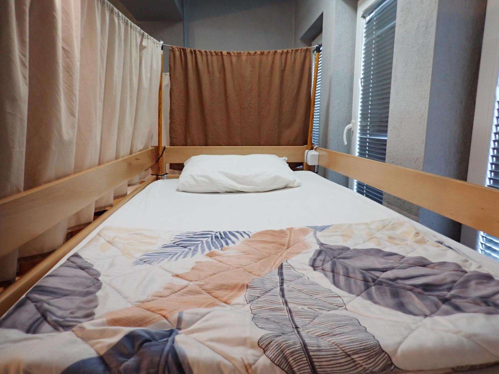 Historia Hostel Скопие Екстериор снимка
