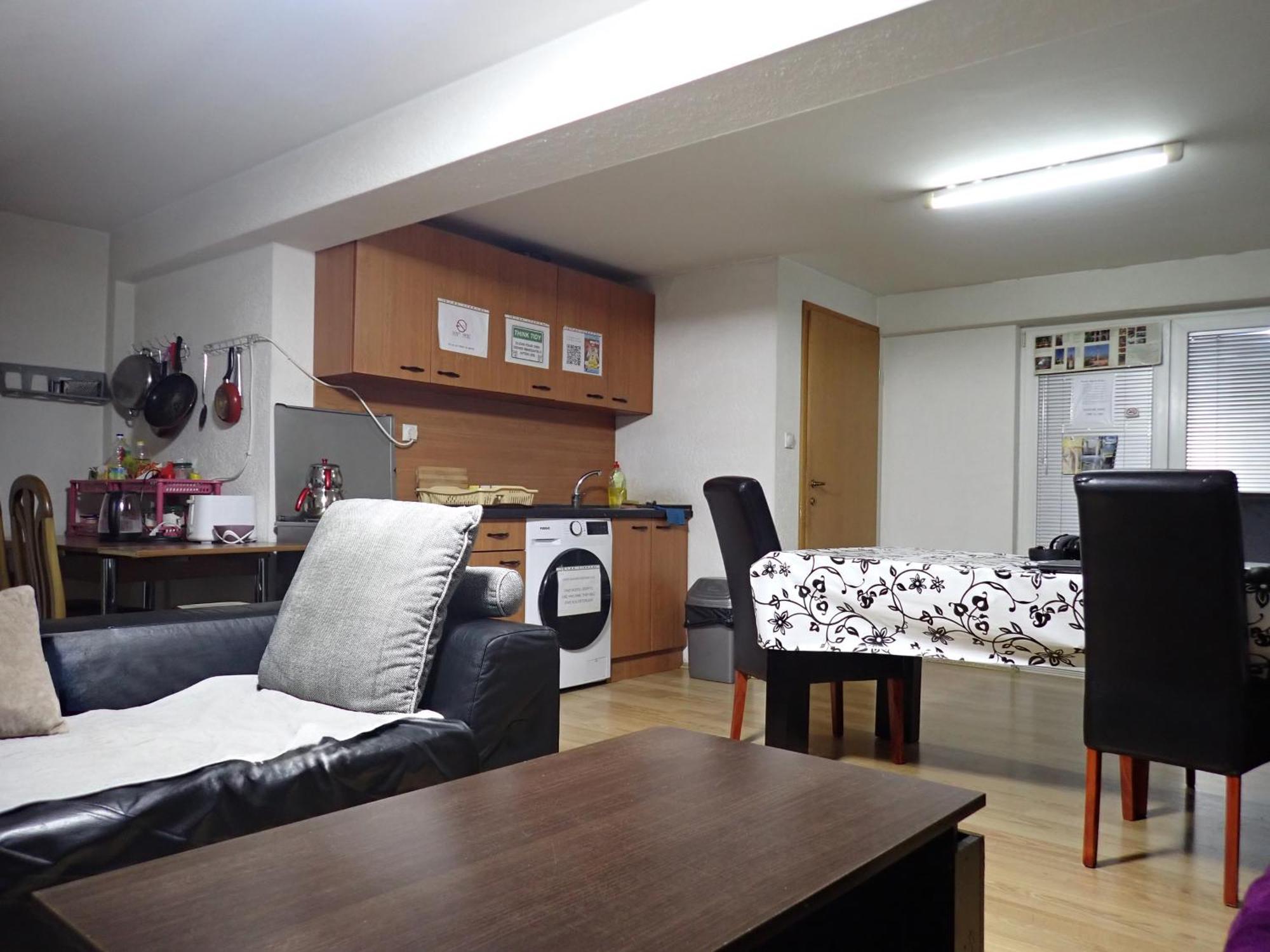 Historia Hostel Скопие Екстериор снимка
